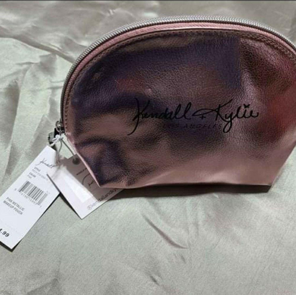 NWT makeup bag